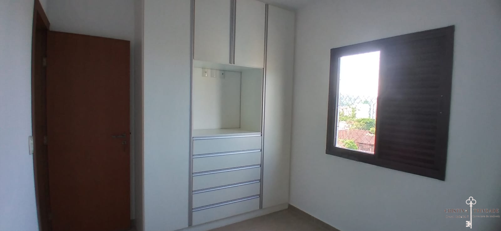 Apartamento à venda com 3 quartos, 200m² - Foto 13