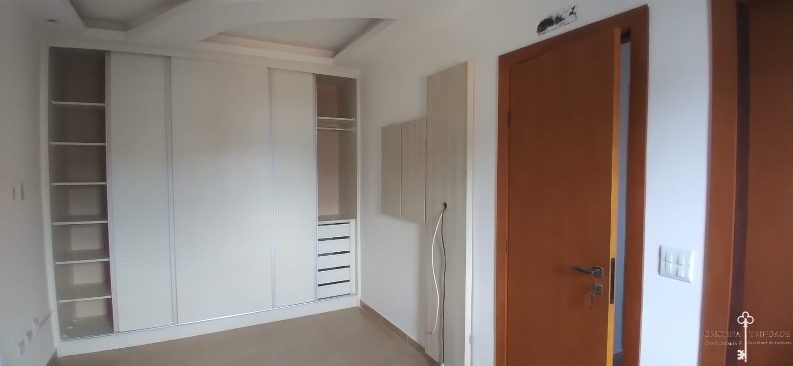 Apartamento à venda com 3 quartos, 200m² - Foto 11